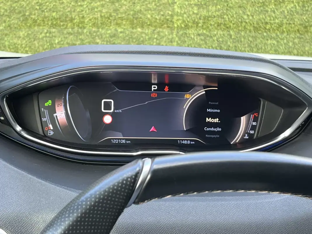 Peugeot 3008 2019 - 22250 EUR, 119000 km - AUTO.MOTO.pt - 119000km - foto 36 de 37
