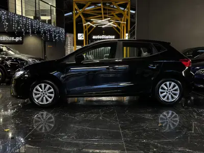 SEAT Ibiza 2023 - 15490 EUR, 49400 km - AUTO.MOTO.pt - 49400km - foto 9 de 34