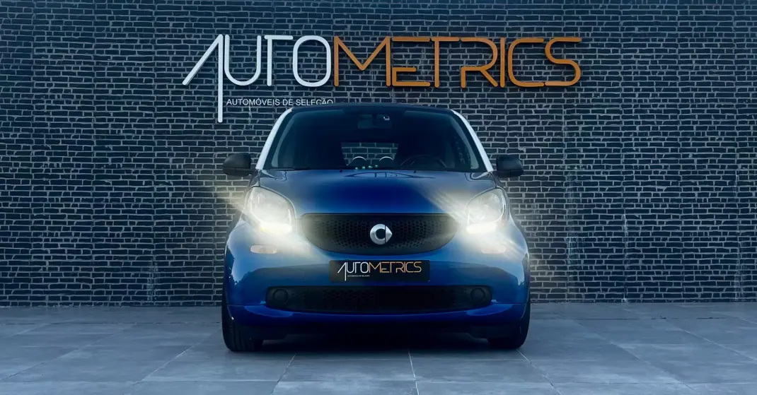 Smart Fortwo Cabrio 2015 - 9250 EUR, 176000 km - AUTO.MOTO.pt - 176000km - foto 11 de 12