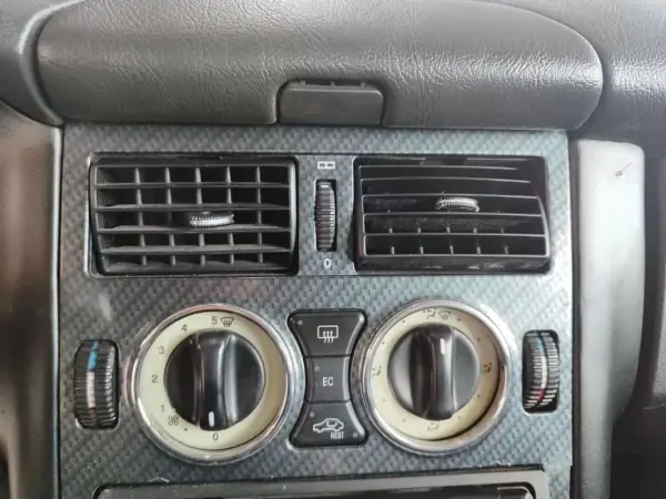 Mercedes-Benz SLK 200 1999 - 8750 EUR, 220000 km - AUTO.MOTO.pt - 220000km - foto 24 de 31