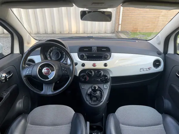 Fiat 500C 2013 - 6990 EUR, 102000 km - AUTO.MOTO.pt - 102000km - foto 8 de 15