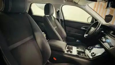 Land Rover Range Rover Velar 2019 - 37200 EUR, 90000 km - AUTO.MOTO.pt - 90000km - foto 7 de 8