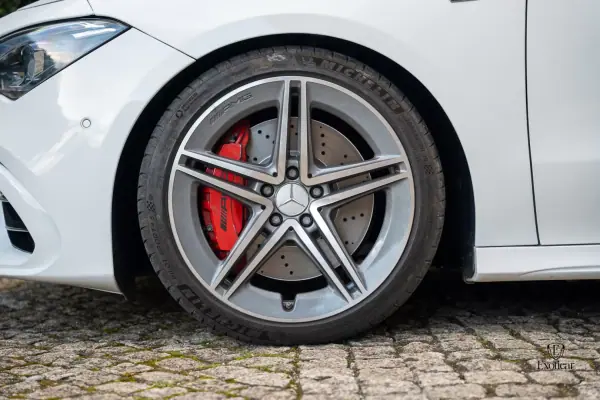 Mercedes-Benz CLA 45 AMG 2022 - 62000 EUR, 9000 km - AUTO.MOTO.pt - 9000km - foto 10 de 39