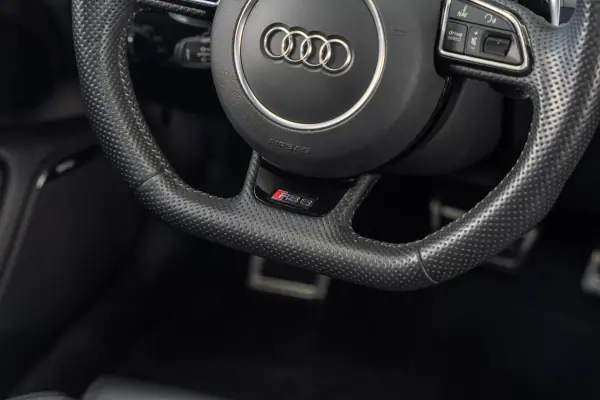 Audi RS6 Avant 2019 - 99950 EUR, 21800 km - AUTO.MOTO.pt - 21800km - foto 42 de 50