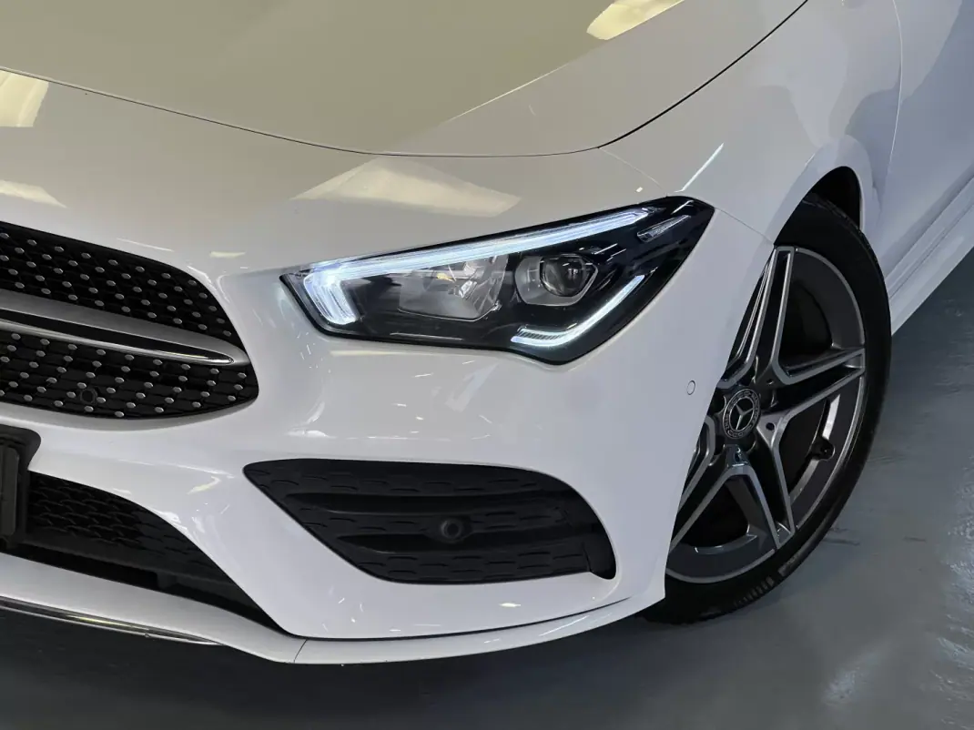 Mercedes-Benz CLA 180 2021 - 24990 EUR, 135000 km - 135000km - foto 27 de 41