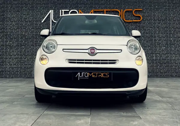 Fiat 500L 2016 - 10750 EUR, 138000 km - AUTO.MOTO.pt - 138000km - foto 9 de 16