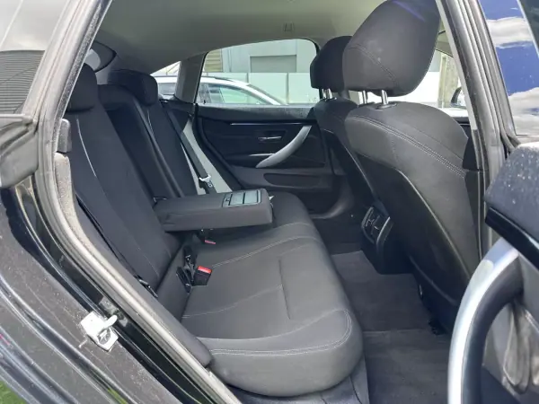 BMW 418 Gran Coupé 2014 - 17500 EUR, 220000 km - AUTO.MOTO.pt - 220000km - foto 39 de 63