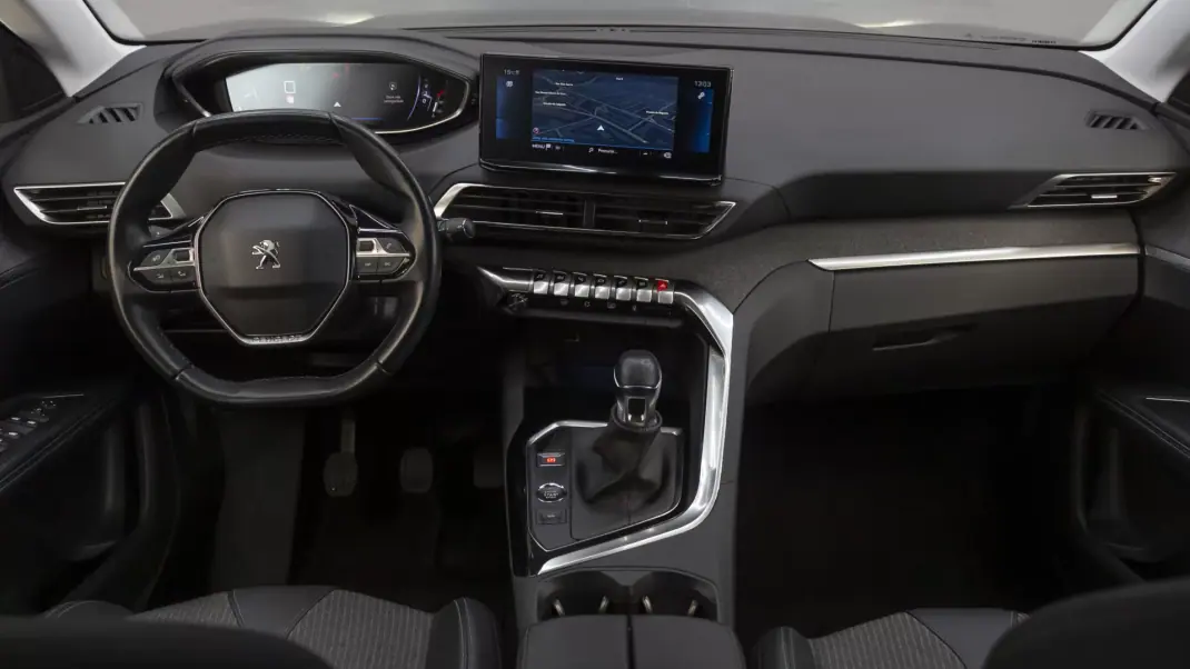 Peugeot 3008 2022 - 21750 EUR, 58000 km - AUTO.MOTO.pt - 58000km - foto 18 de 35