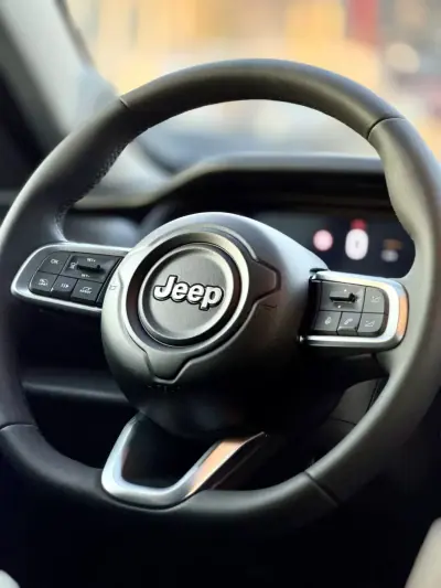 Jeep Avenger 2025 - 21950 EUR, 4000 km - AUTO.MOTO.pt - 4000km - foto 30 de 30