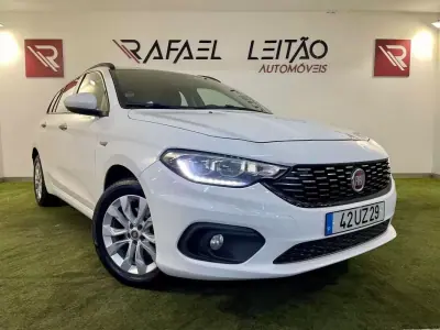 Fiat Tipo Station Wagon 2018 - 8750 EUR, 154000 km - AUTO.MOTO.pt - 154000km - foto 5 de 23