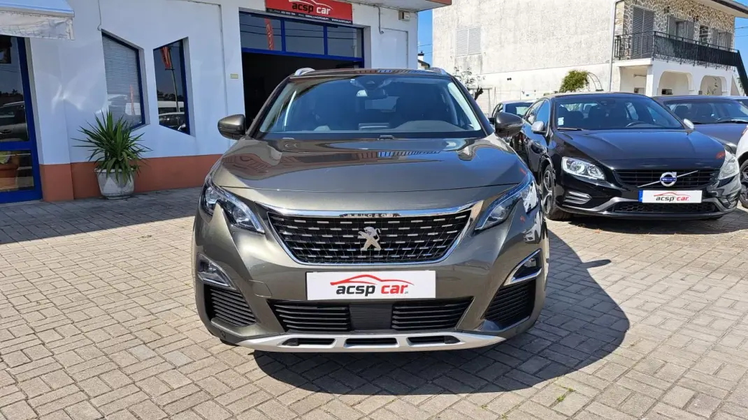 Peugeot 3008 2018 - 19900 EUR, 156128 km - 156128km - foto 5 de 49