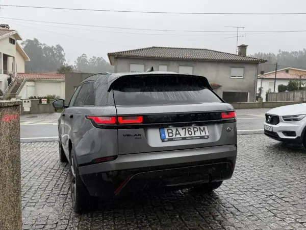 Land Rover Range Rover Velar 2023 - 59990 EUR, 59580 km - AUTO.MOTO.pt - 59580km - foto 4 de 20