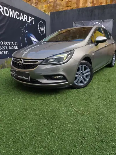 Opel Astra 2016 - 8990 EUR, 187000 km - AUTO.MOTO.pt - 187000km - foto 3 de 11