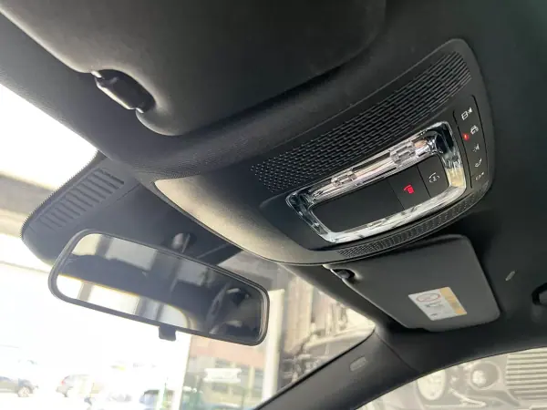 Mercedes-Benz GLA 250 2021 - 27600 EUR, 108896 km - AUTO.MOTO.pt - 108896km - foto 16 de 23