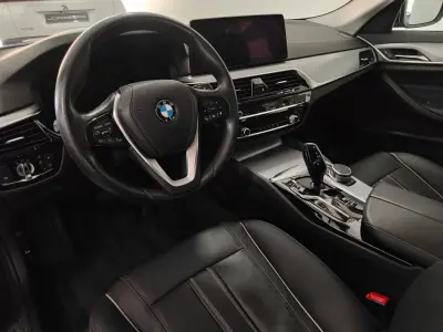 BMW 520 2021 - 28750 EUR, 95000 km - AUTO.MOTO.pt - 95000km - foto 44 de 51