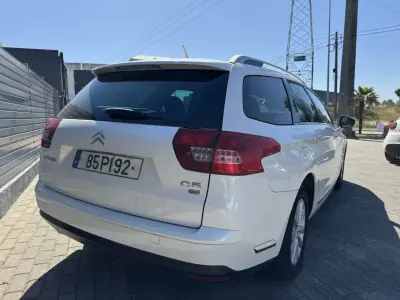 Citroën C5 Break 2012 - 7950 EUR, 305000 km - AUTO.MOTO.pt - 305000km - foto 6 de 18