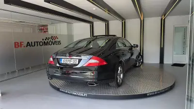 Mercedes-Benz CLS 320 2008 - 11900 EUR, 248910 km - 248910km - foto 18 de 64