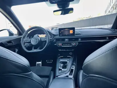Audi A4 Avant 2017 - 27900 EUR, 164000 km - AUTO.MOTO.pt - 164000km - foto 34 de 70