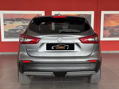 Nissan Qashqai 2020 - 23500 EUR, 99546 km - AUTO.MOTO.pt - 99546km - foto 7 de 19