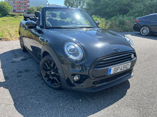 MINI Cabrio 2020 - 18400 EUR, 133000 km - AUTO.MOTO.pt - 133000km - foto 5 de 20