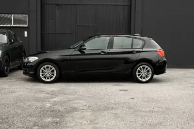 BMW 116 2016 - 11999 EUR, 200900 km - AUTO.MOTO.pt - 200900km - foto 2 de 23