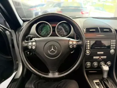 Mercedes-Benz SLK 200 2006 - 16490 EUR, 133014 km - AUTO.MOTO.pt - 133014km - foto 14 de 25