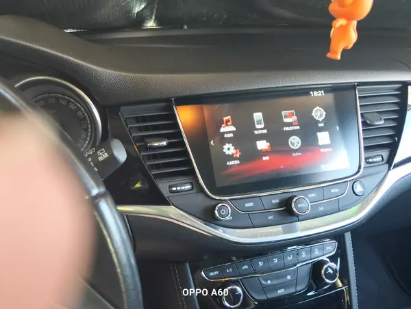 Opel Astra Sports Tourer 2017 - 8000 EUR, 166 km - 166km - foto 8 de 9