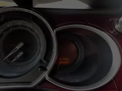 Citroën DS3 2010 - 8850 EUR, 135938 km - AUTO.MOTO.pt - 135938km - foto 9 de 12