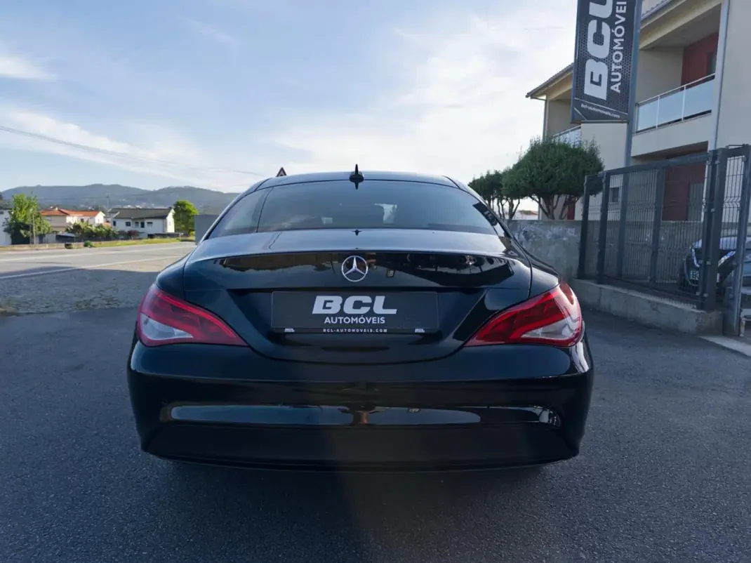 Mercedes-Benz CLA 180 2014 - 16990 EUR, 145000 km - AUTO.MOTO.pt - 145000km - foto 6 de 32