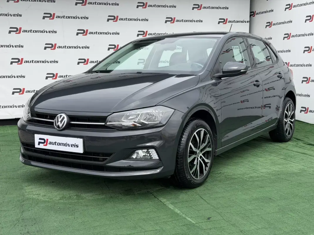 Volkswagen Polo 2020 - 14990 EUR, 168800 km - AUTO.MOTO.pt - 168800km - foto 1 de 21