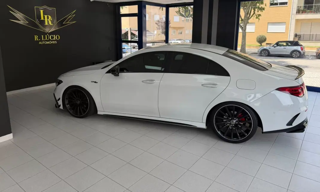 Mercedes-Benz CLA 180 2019 - 32000 EUR, 172639 km - AUTO.MOTO.pt - 172639km - foto 6 de 32
