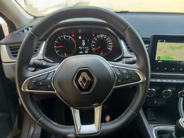 Renault Captur 2023 - 15490 EUR, 89400 km - 89400km - foto 16 de 18