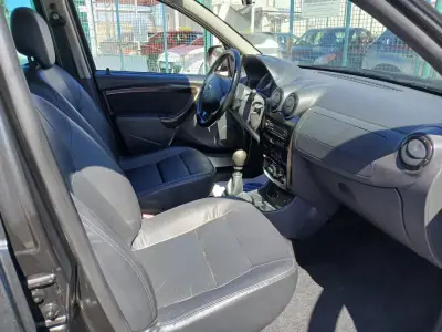 Dacia Duster 2011 - 9650 EUR, 102884 km - 102884km - foto 24 de 26