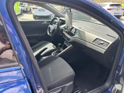 Volkswagen Polo 2018 - 13947 EUR, 78000 km - AUTO.MOTO.pt - 78000km - foto 11 de 18