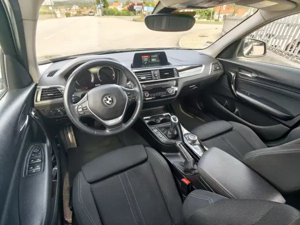BMW 116 2019 - 17500 EUR, 160961 km - AUTO.MOTO.pt - 160961km - foto 10 de 29