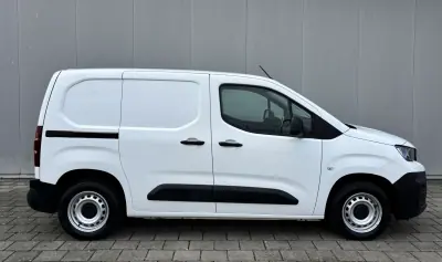 Peugeot PARTNER 1.6 BLUEHDI 3 LUGARES 2019 - 13900 EUR, 97000 km - AUTO.MOTO.pt - 97000km - foto 7 de 34