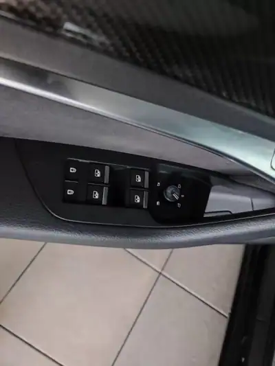 Audi A6 2018 - 26950 EUR, 198000 km - AUTO.MOTO.pt - 198000km - foto 23 de 45