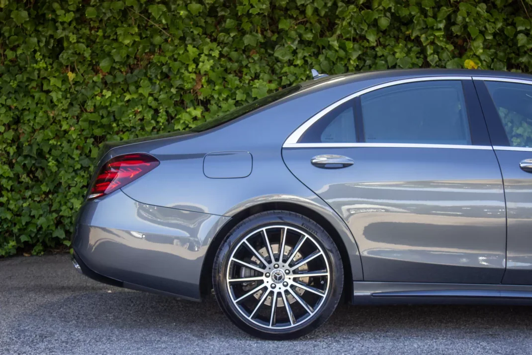 Mercedes-Benz S 400 2017 - 57500 EUR, 127000 km - AUTO.MOTO.pt - 127000km - foto 5 de 28