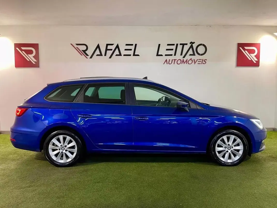 SEAT Leon ST 2018 - 11750 EUR, 195000 km - AUTO.MOTO.pt - 195000km - foto 6 de 35
