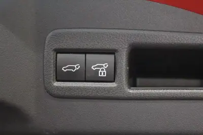 Subaru Solterra 2022 - 31900 EUR, 36000 km - AUTO.MOTO.pt - 36000km - foto 21 de 41