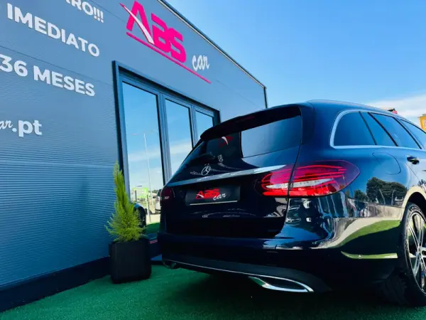 Mercedes-Benz C 220 2019 - 32000 EUR, 160000 km - AUTO.MOTO.pt - 160000km - foto 10 de 30