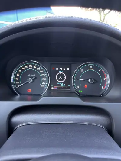 Jaguar XF Sportbrake 2013 - 15999 EUR, 245000 km - 245000km - foto 21 de 32