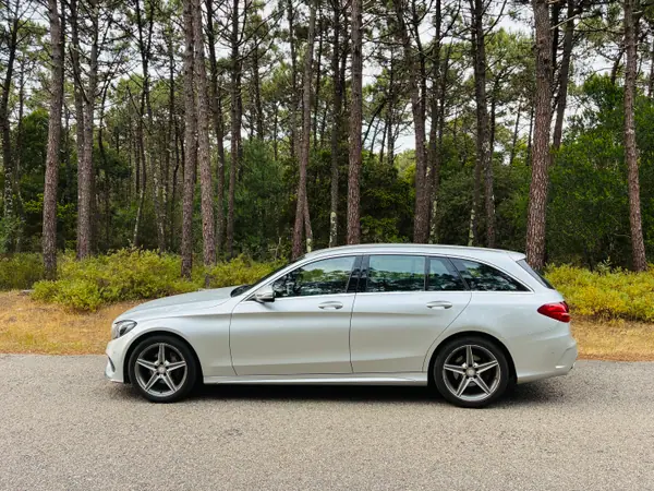 Mercedes-Benz C 220 2015 - 15500 EUR, 245700 km - AUTO.MOTO.pt - 245700km - foto 2 de 10