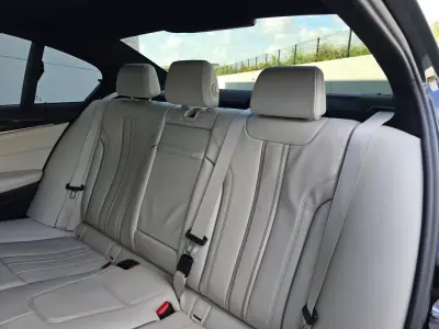 BMW 520 2019 - 30990 EUR, 98500 km - AUTO.MOTO.pt - 98500km - foto 41 de 44