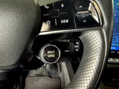 Renault Mégane E-Tech 2023 - 25500 EUR, 58000 km - AUTO.MOTO.pt - 58000km - foto 89 de 121