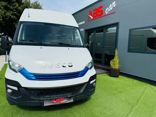 Iveco Daily 2019 - 23500 EUR, 190000 km - AUTO.MOTO.pt - 190000km - foto 4 de 23
