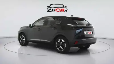 Peugeot e-2008 2024 — foto 3 de 19