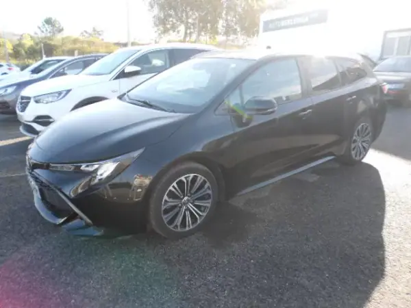 Toyota Corolla 2020 — photo 3 of 12