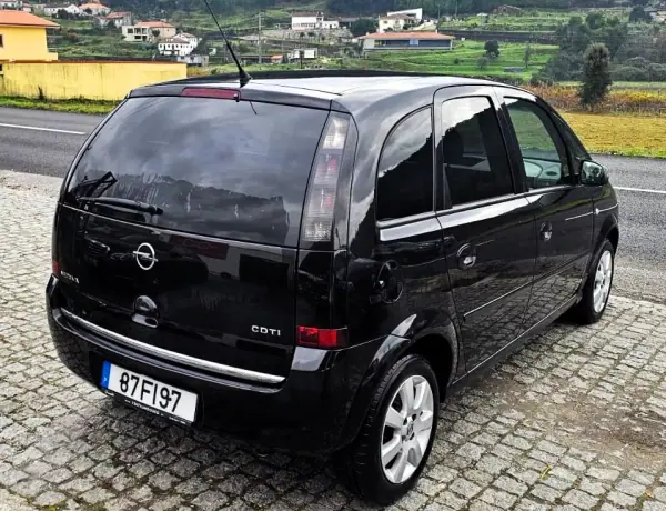Opel Meriva 2008 - 5000 EUR, 340000 km - AUTO.MOTO.pt - 340000km - foto 2 de 18