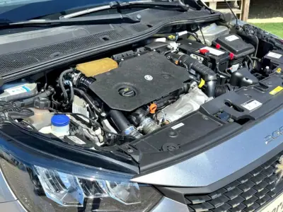 Peugeot 208 2022 - 14890 EUR, 160119 km - AUTO.MOTO.pt - 160119km - foto 16 de 17